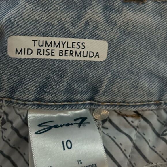 Seven7 Tummyless MidRise Bermuda Jean shorts Size 10 - Picture 8 of 13